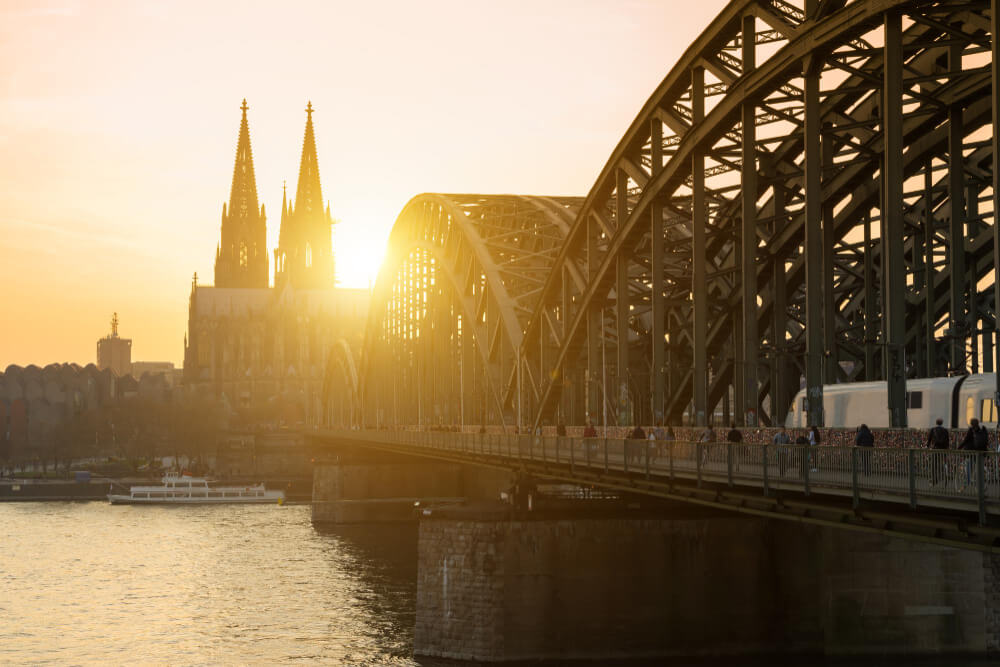 Spedition in Köln online beauftragen